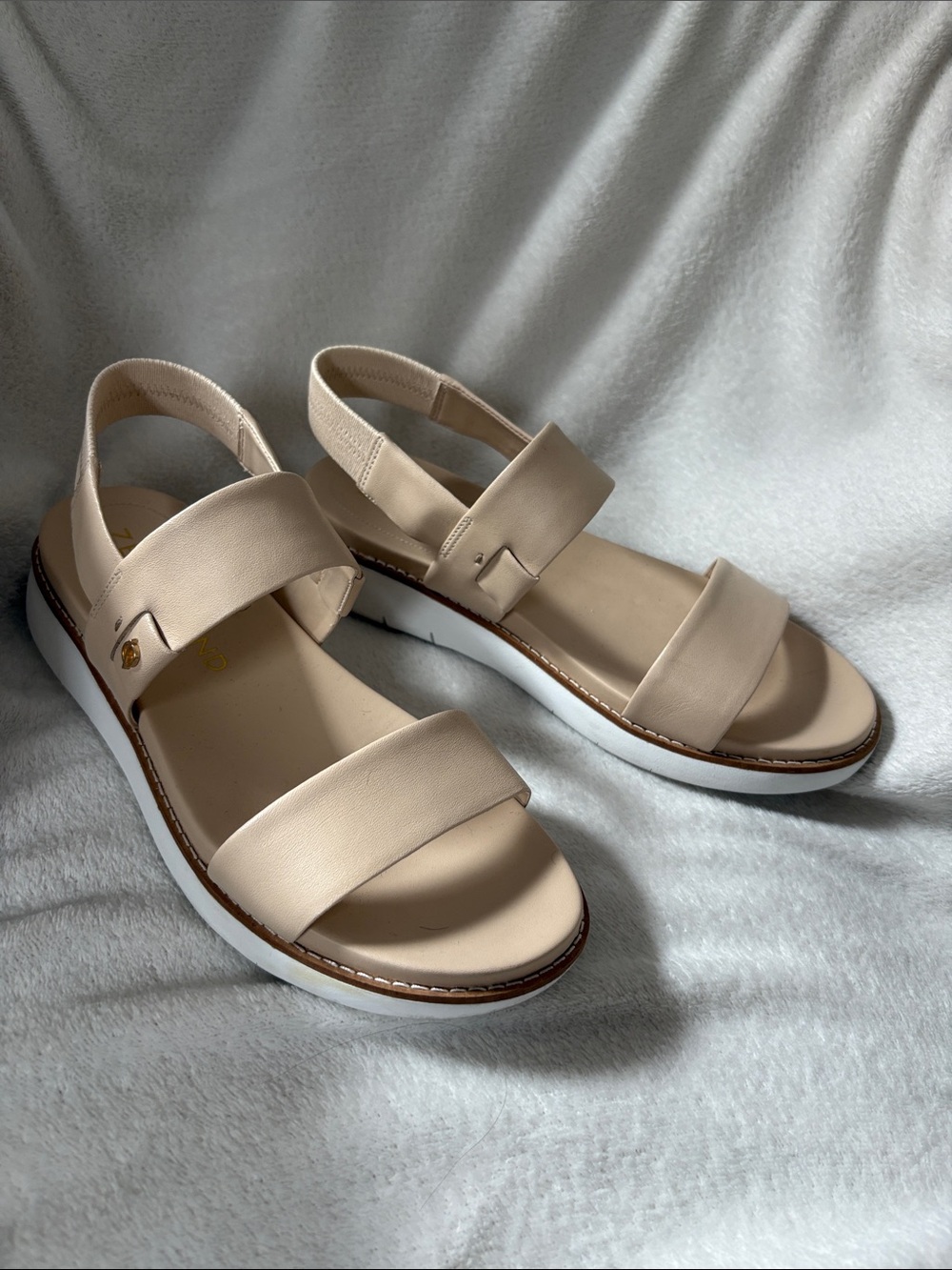 Cole Haan zero ground nude beige sandals 8.5